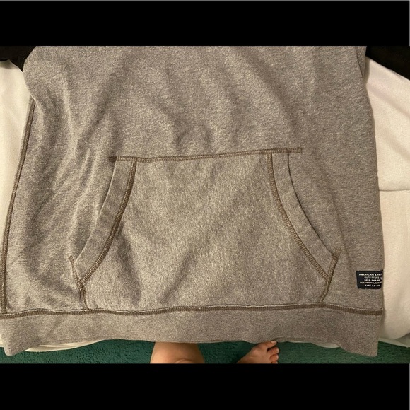 American Eagle Hooded Sweatshirt - Picture 3 of 3